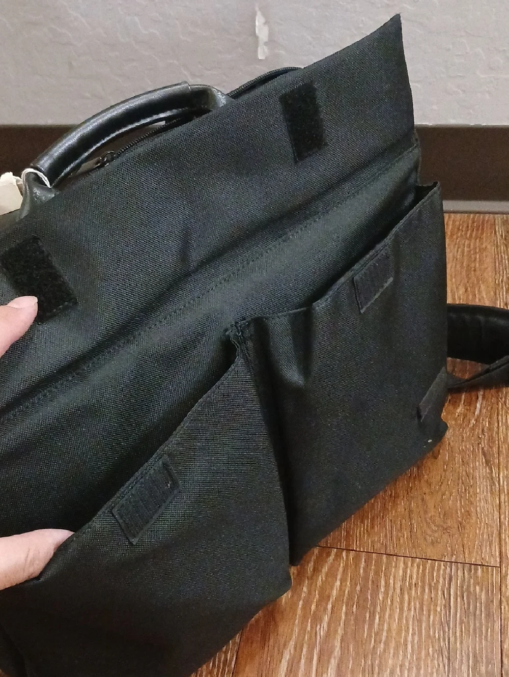 Samsing Men's Black Briefcase Shoulder Bag - Professional Commuter